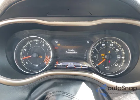 2015 Jeep Cherokee Limited z USA, uszkodzony, nr VIN 1C4PJMDS5FW598171